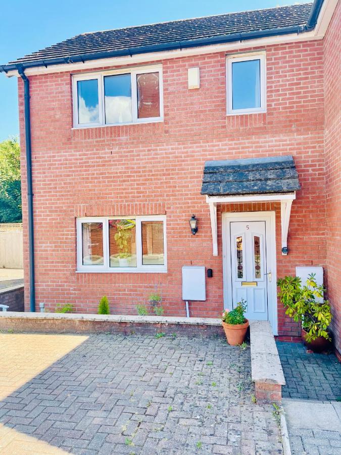 فيلا Tanglewood House Abergavenny With Private Parking المظهر الخارجي الصورة